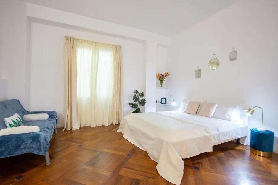 Piazza Martiri Flat Lejlighed Cagliari Eksteriør billede